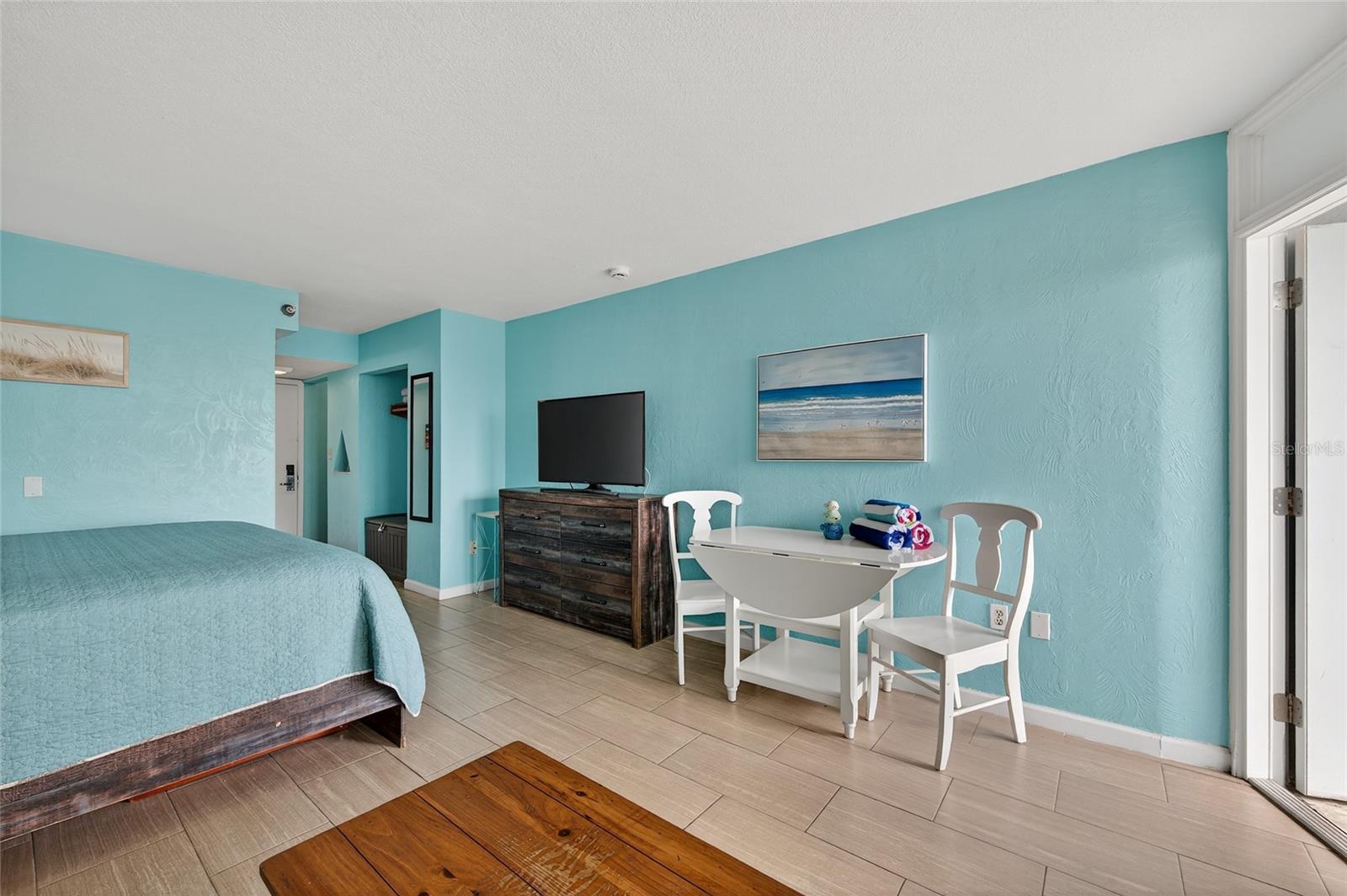 FOUNTAIN BEACH RESORT CONDO - Residential