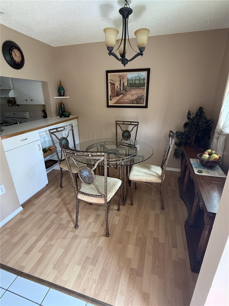 2772 WOODGATE LANE 26