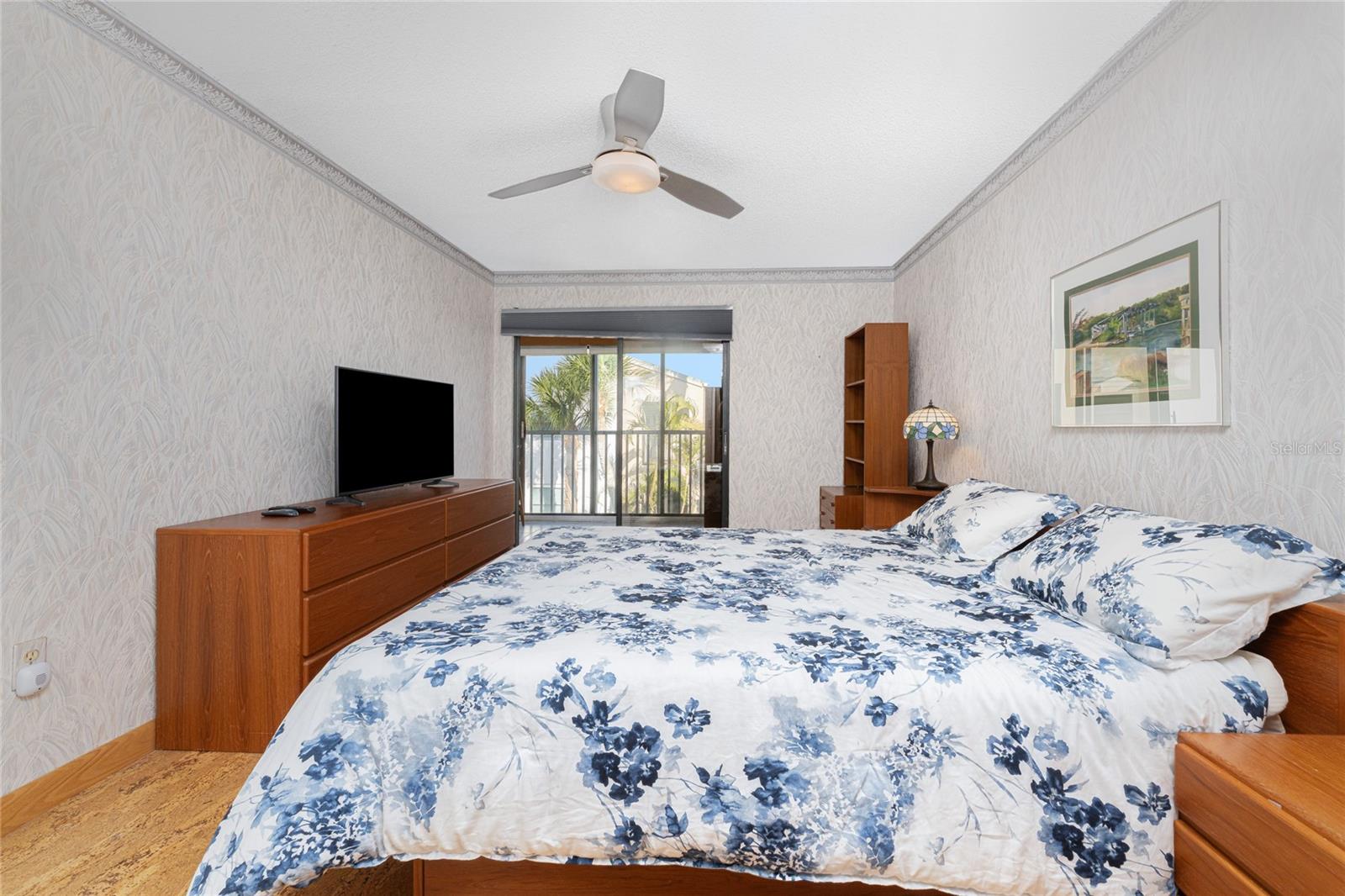 PELICAN LANDING BLDG D - Residential