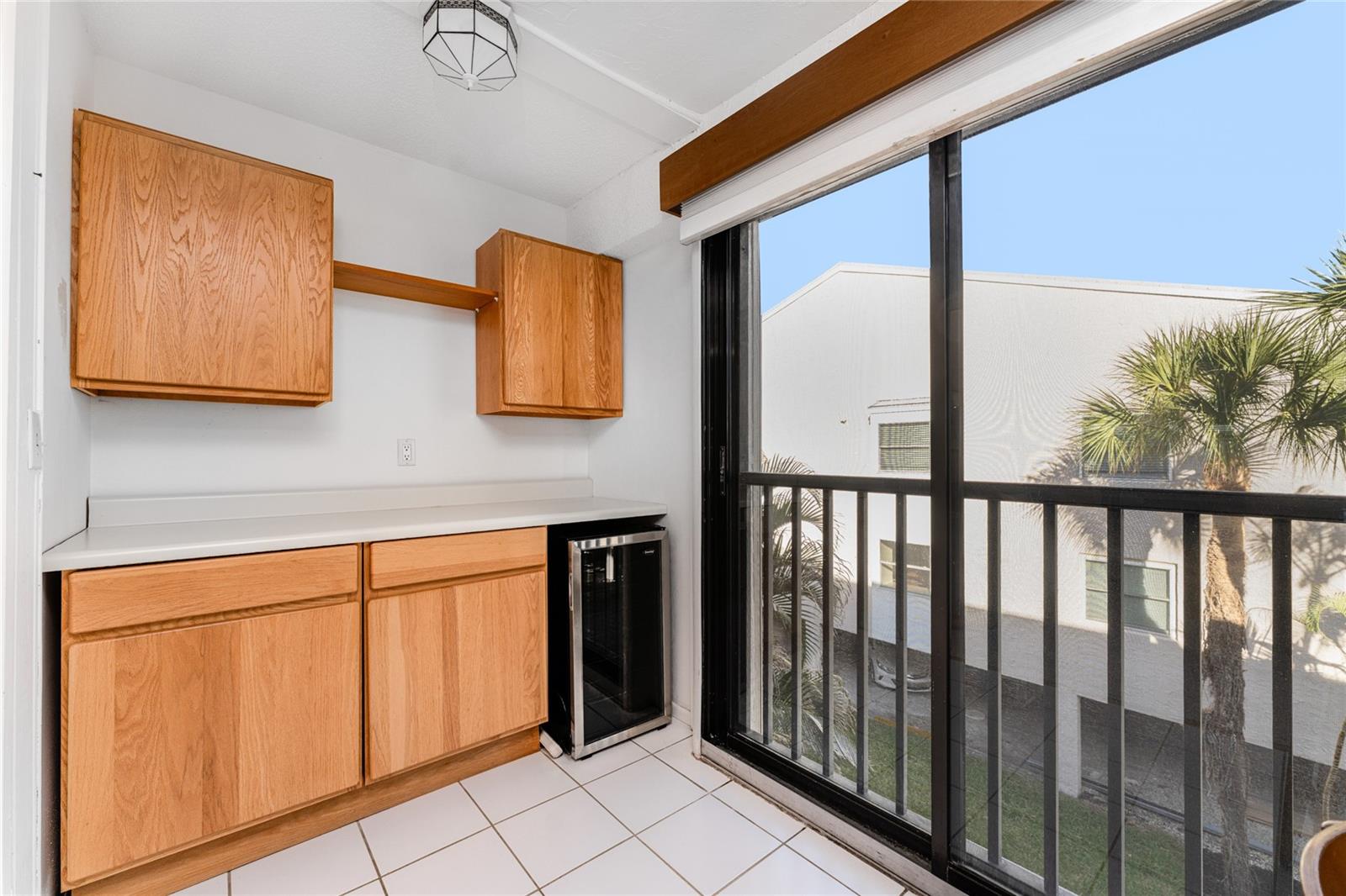 PELICAN LANDING BLDG D - Residential