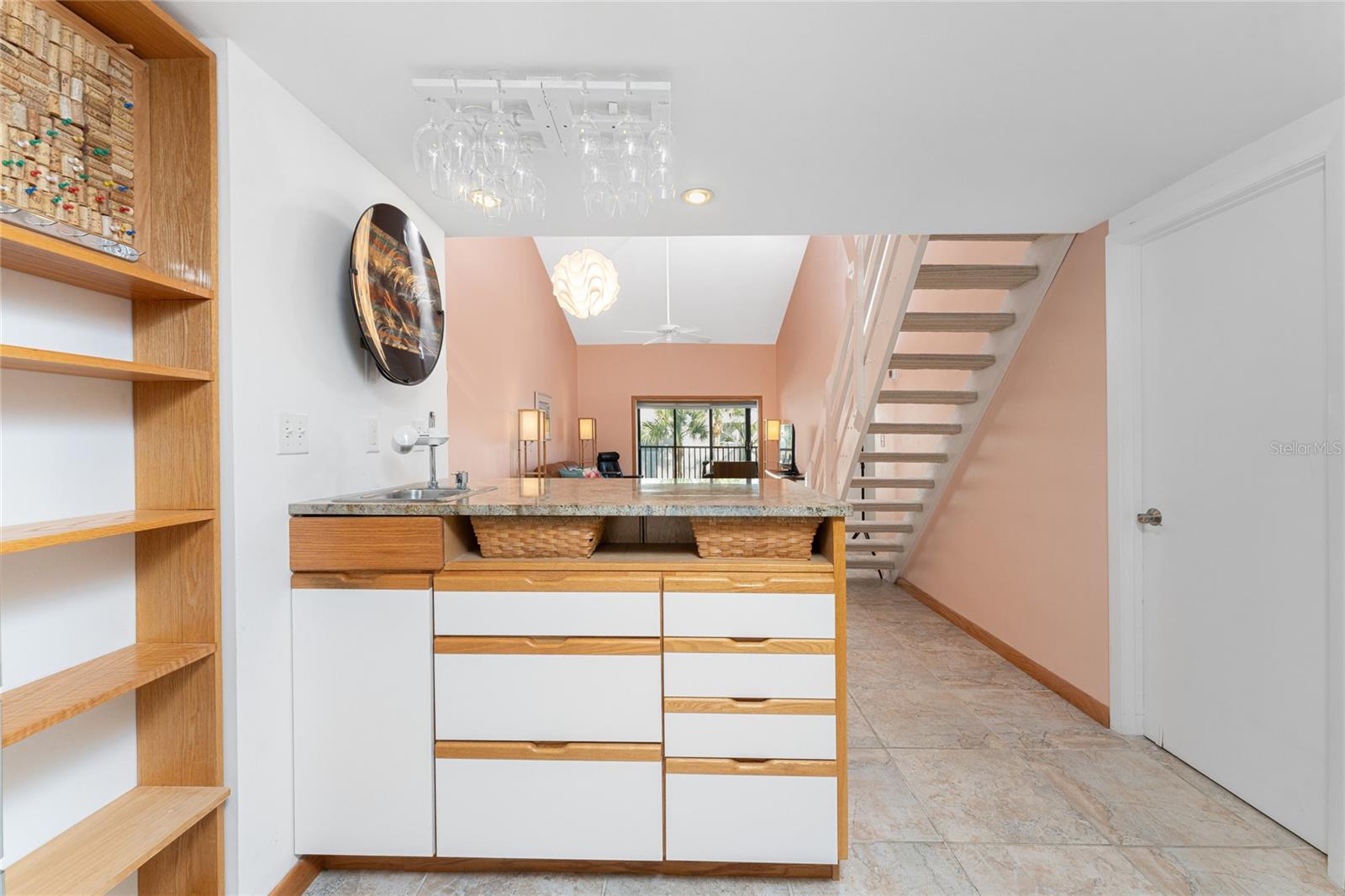 PELICAN LANDING BLDG D - Residential