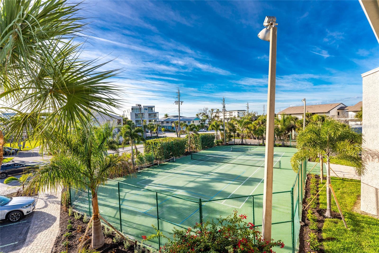 PELICAN LANDING BLDG D - Residential