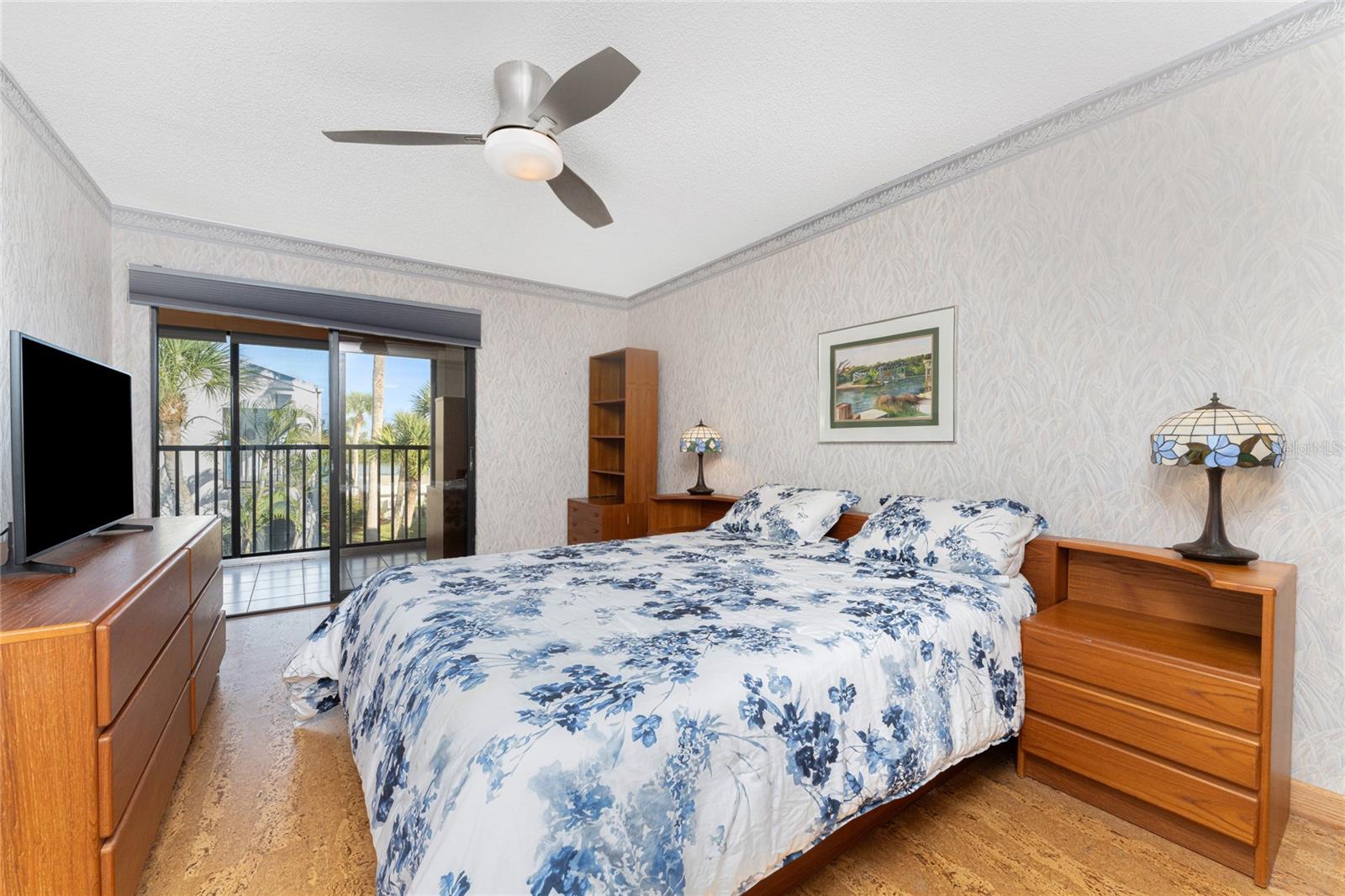 PELICAN LANDING BLDG D - Residential