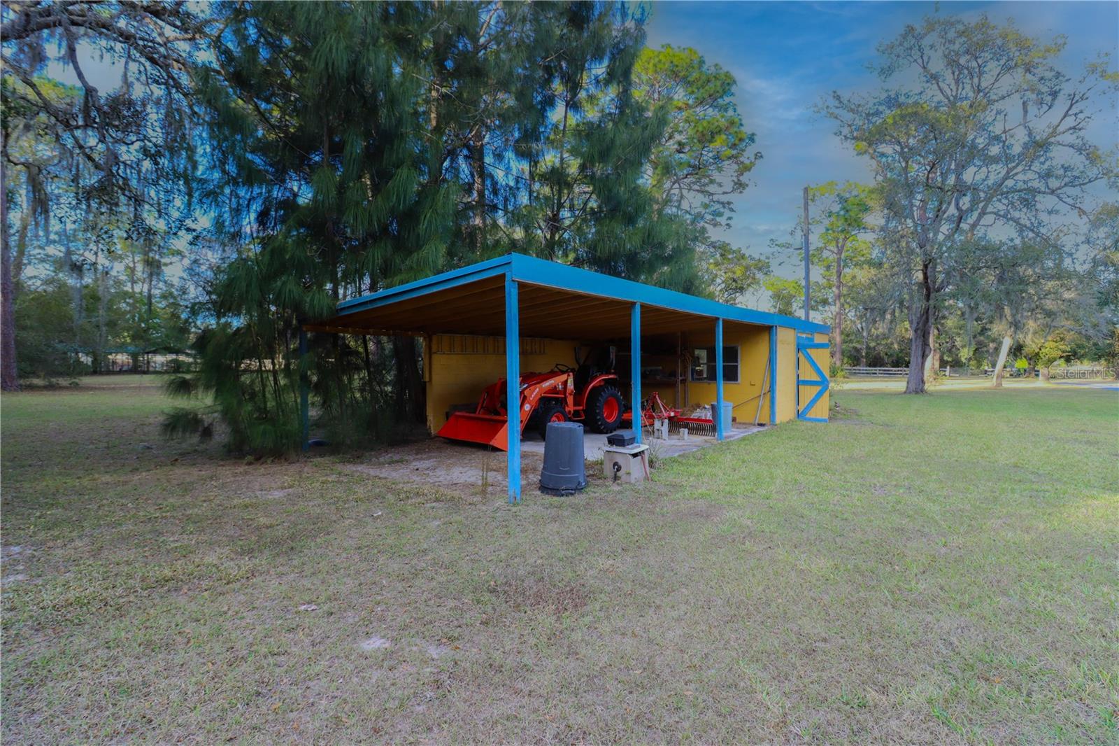 ACREAGE - Residential