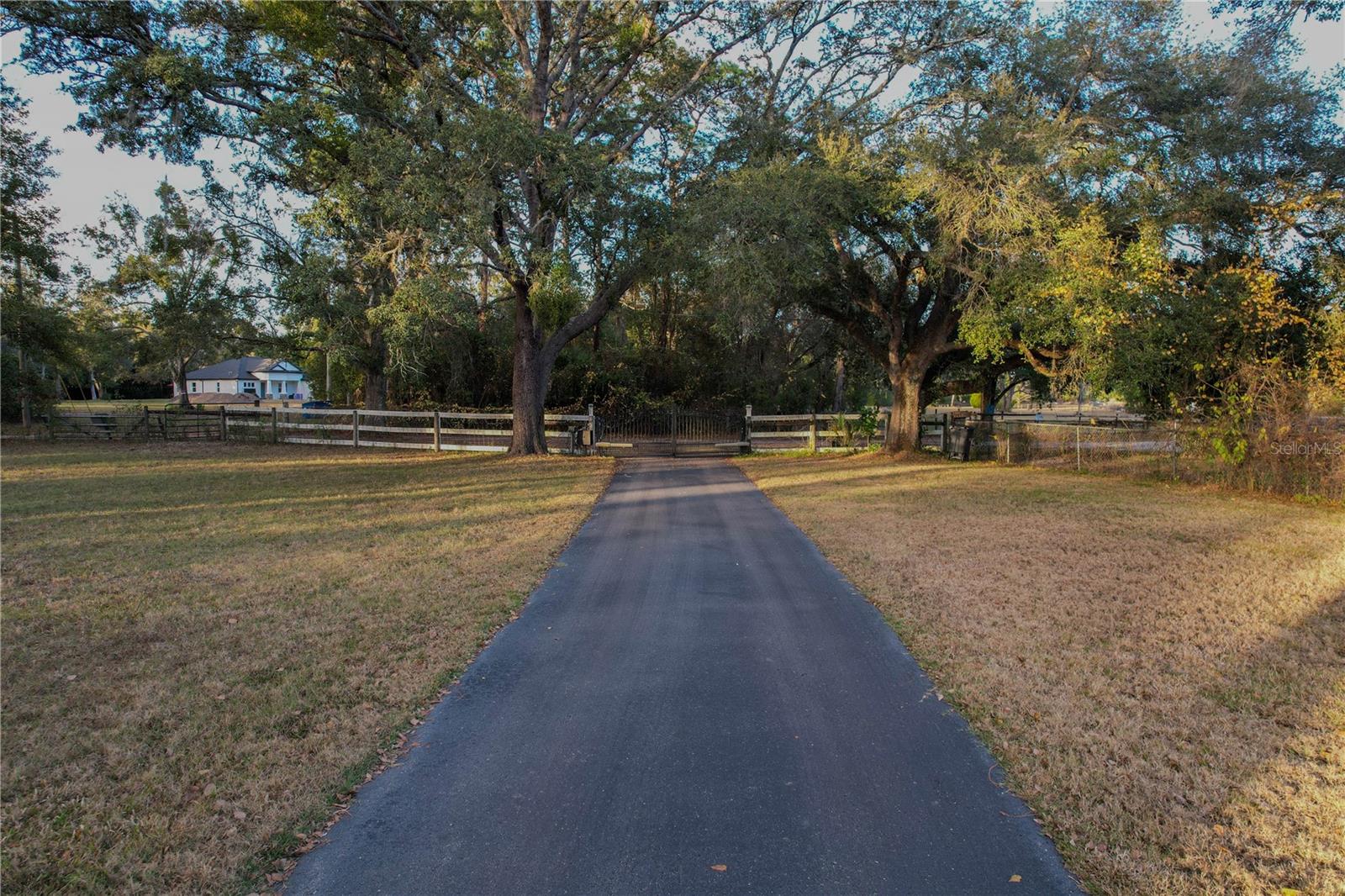 ACREAGE - Residential