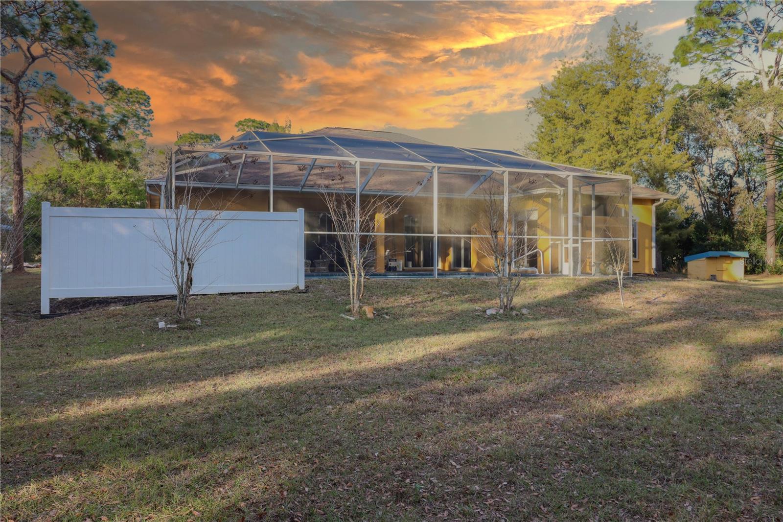 ACREAGE - Residential