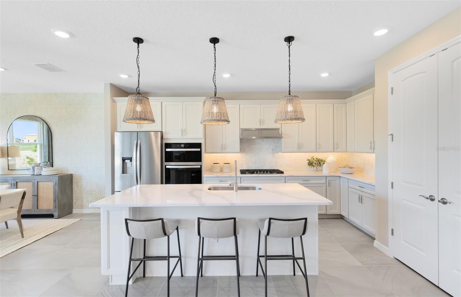 BRIDGEWALK - Residential