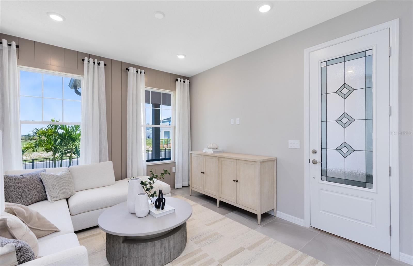 BRIDGEWALK - Residential