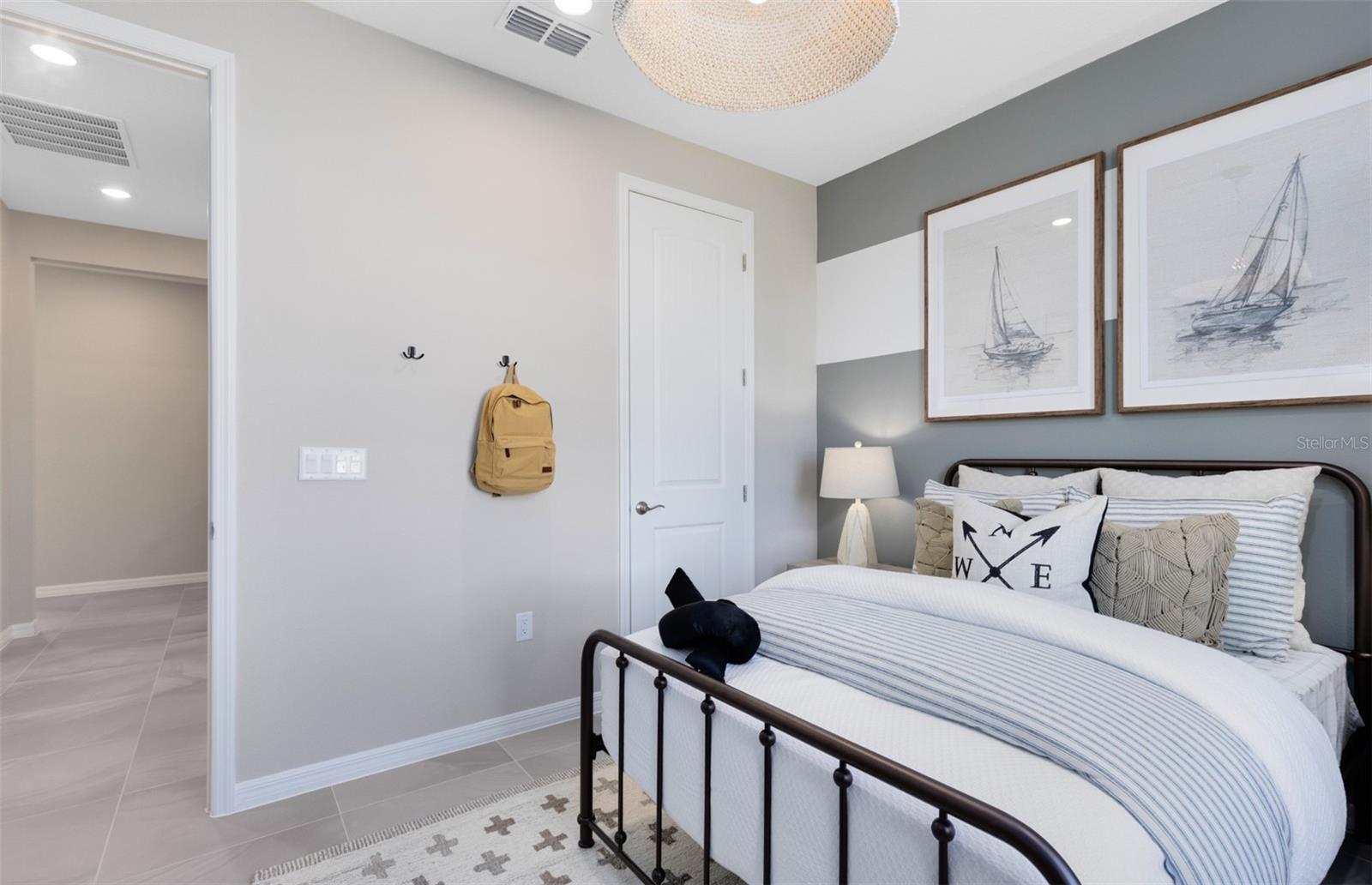 BRIDGEWALK - Residential