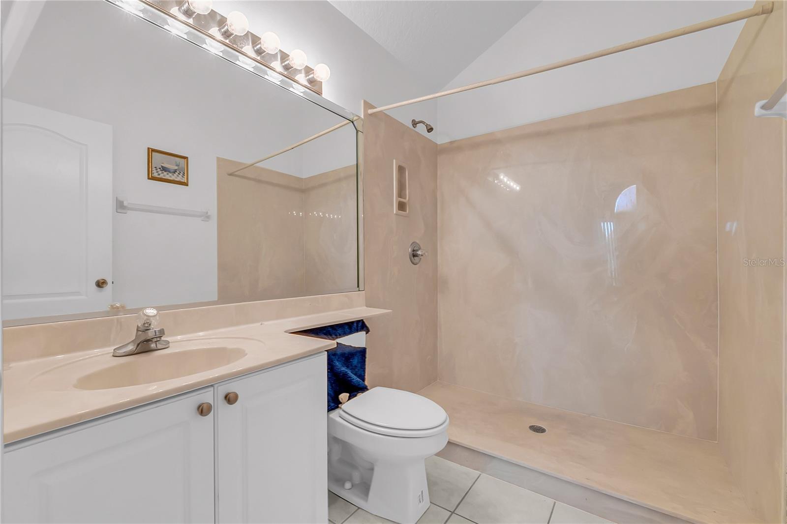 TUCKAWAY LAKE ESTATES - Residential