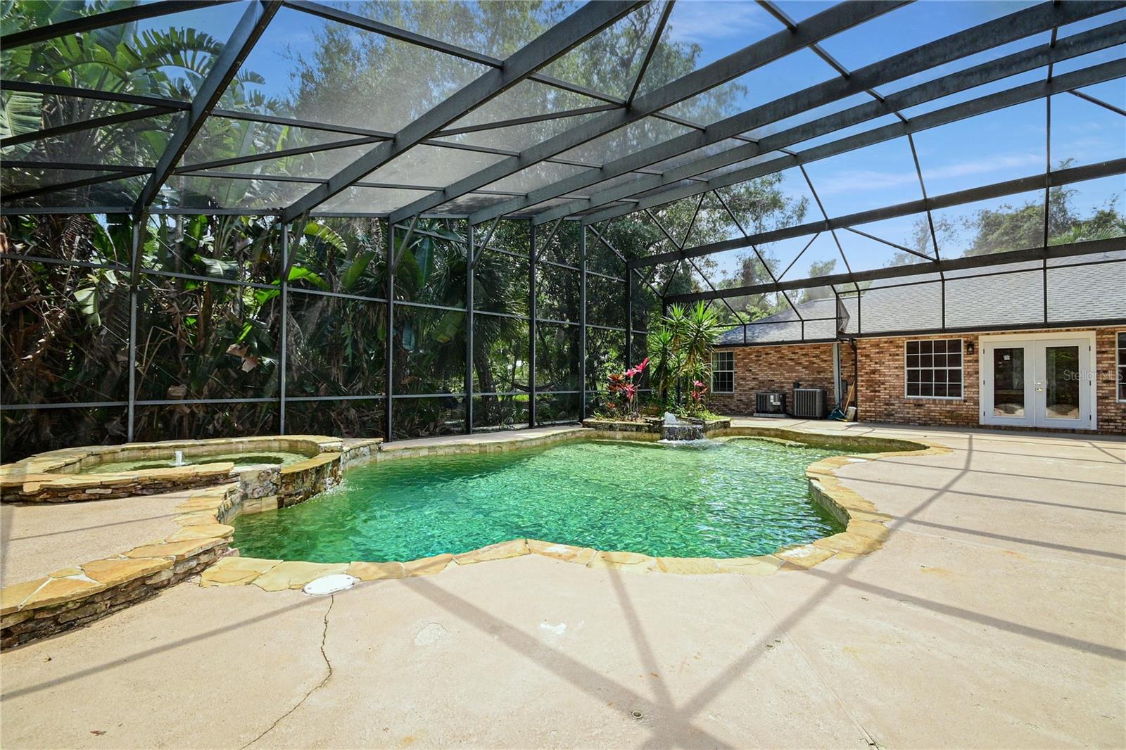 BENTWOOD PH 03 - Residential