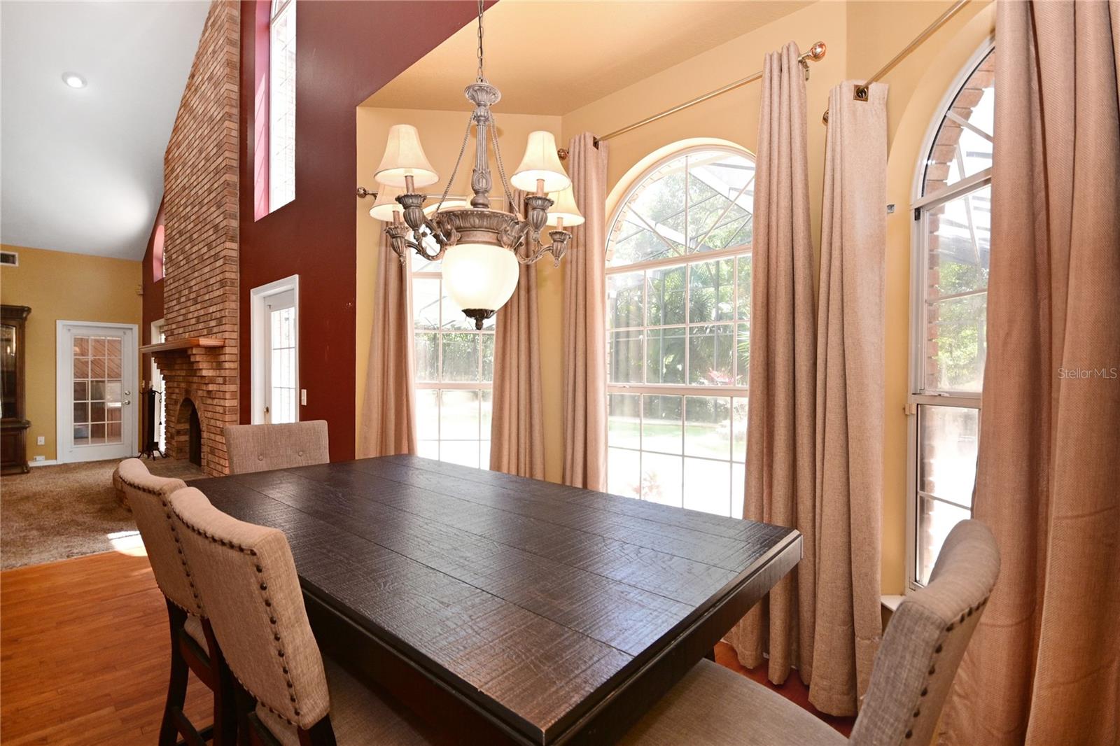 BENTWOOD PH 03 - Residential