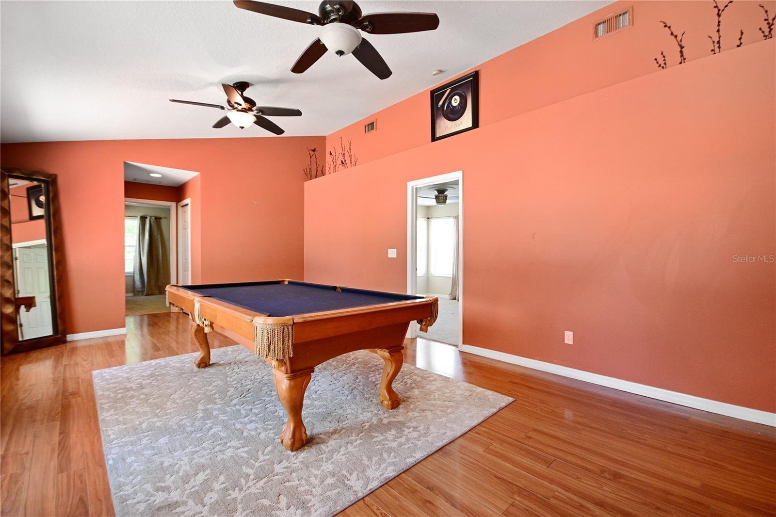 BENTWOOD PH 03 - Residential