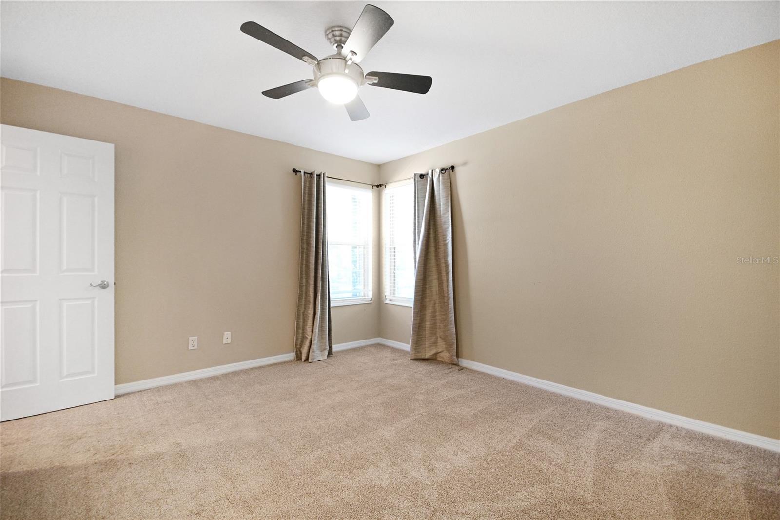 BENTWOOD PH 03 - Residential