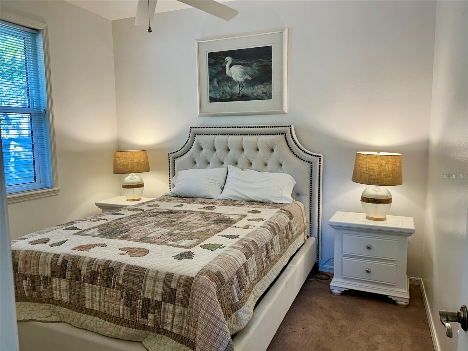 MCINTOSH LAKE - Residential