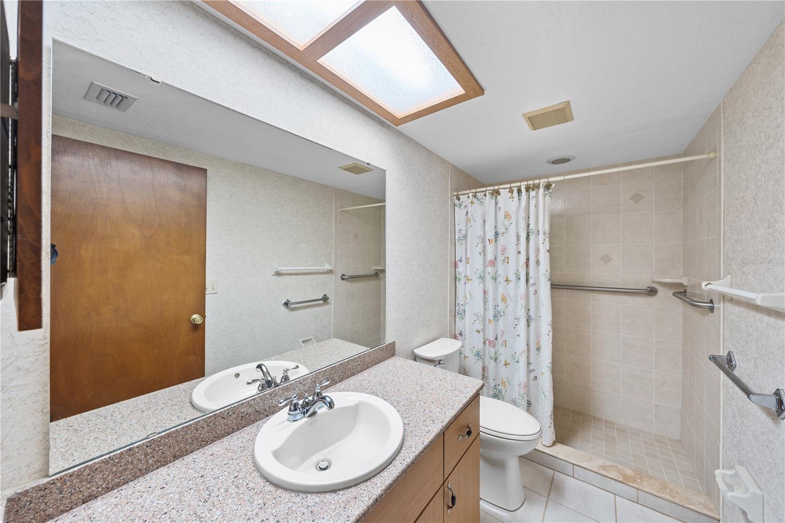 PRINCE ROSE ESTATE - Residential