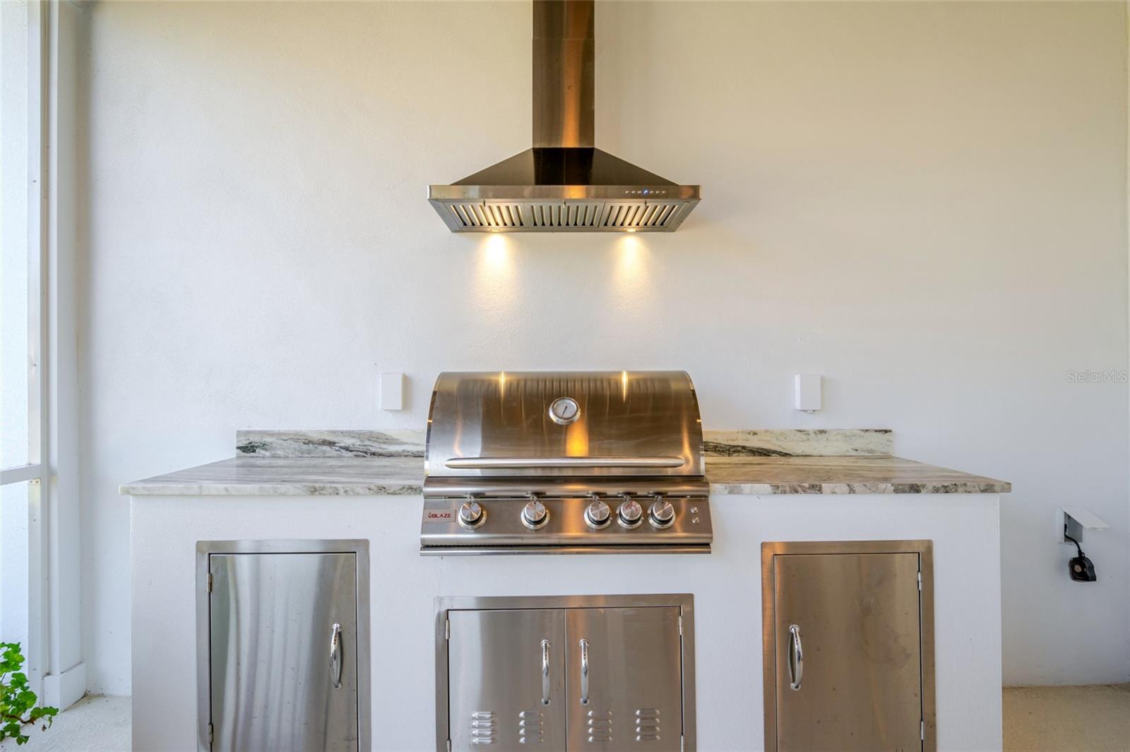 OAKLAND PARK - Residential