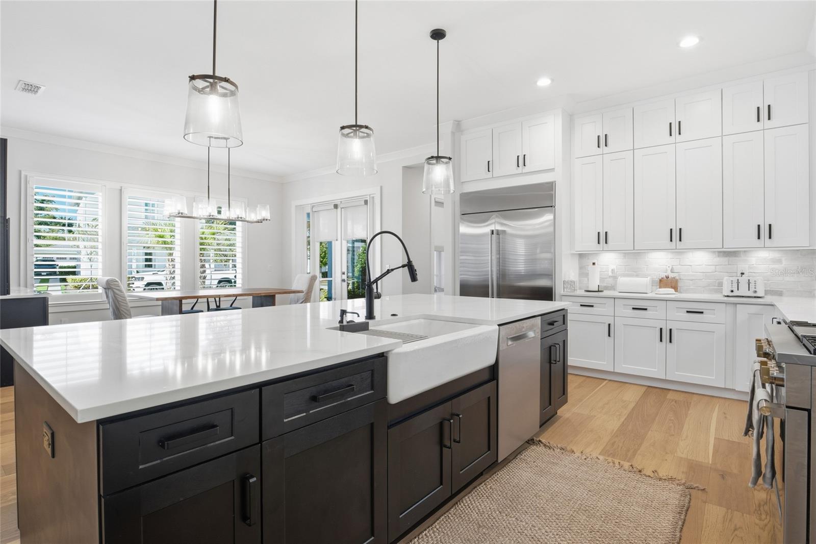 OAKLAND PARK - Residential