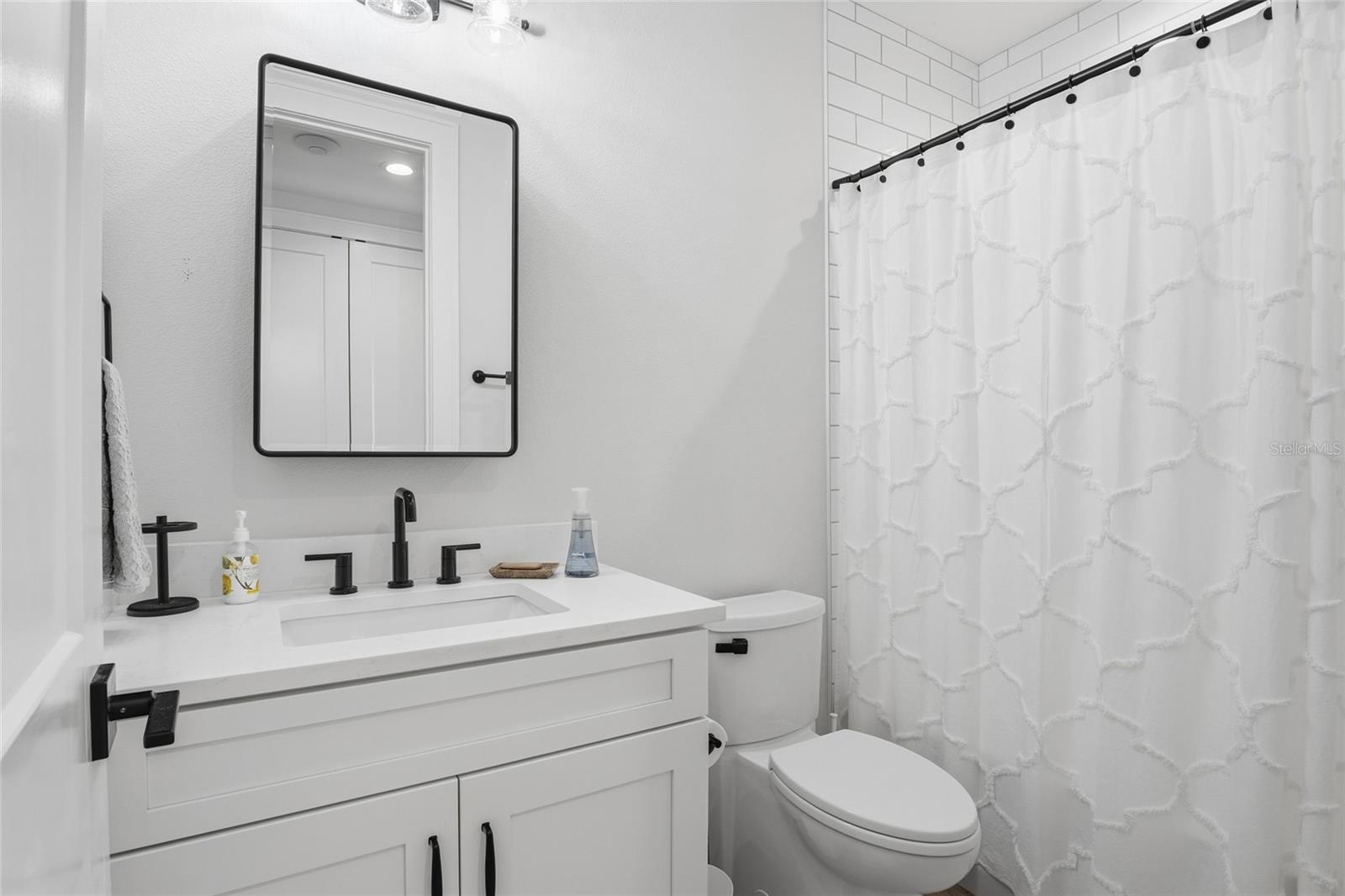 OAKLAND PARK - Residential