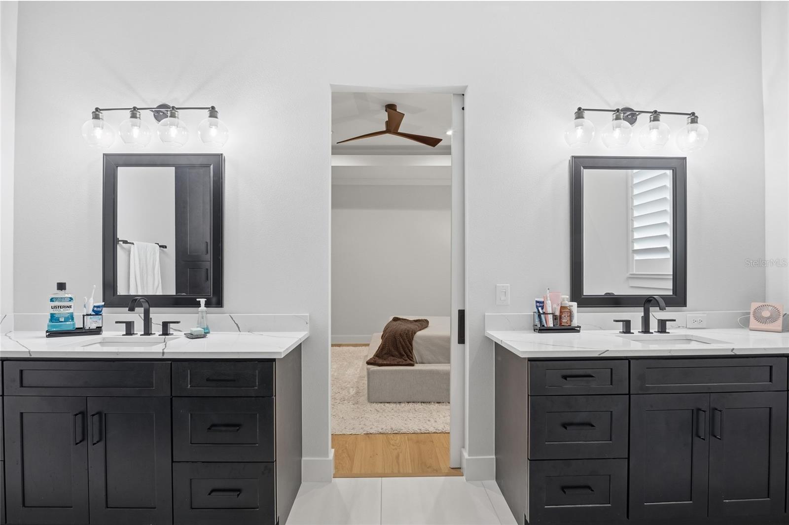 OAKLAND PARK - Residential