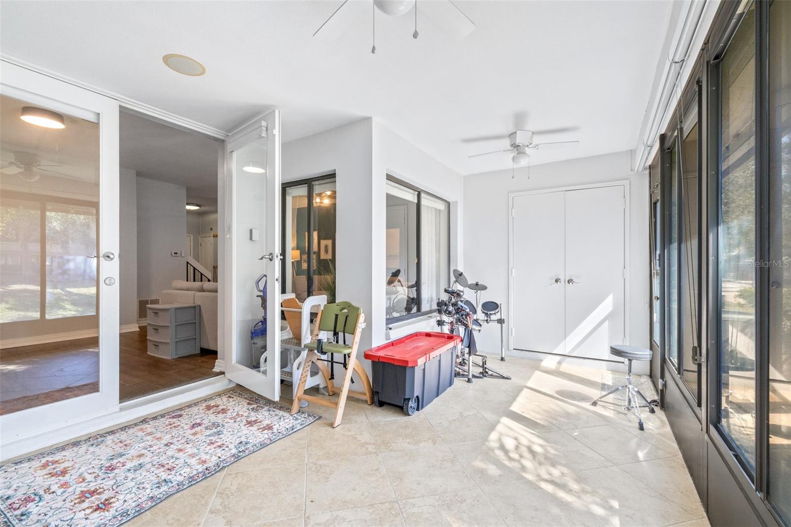 LANDMARK OAKS CONDO - Residential