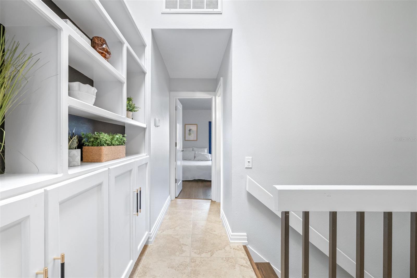 LANDMARK OAKS CONDO - Residential