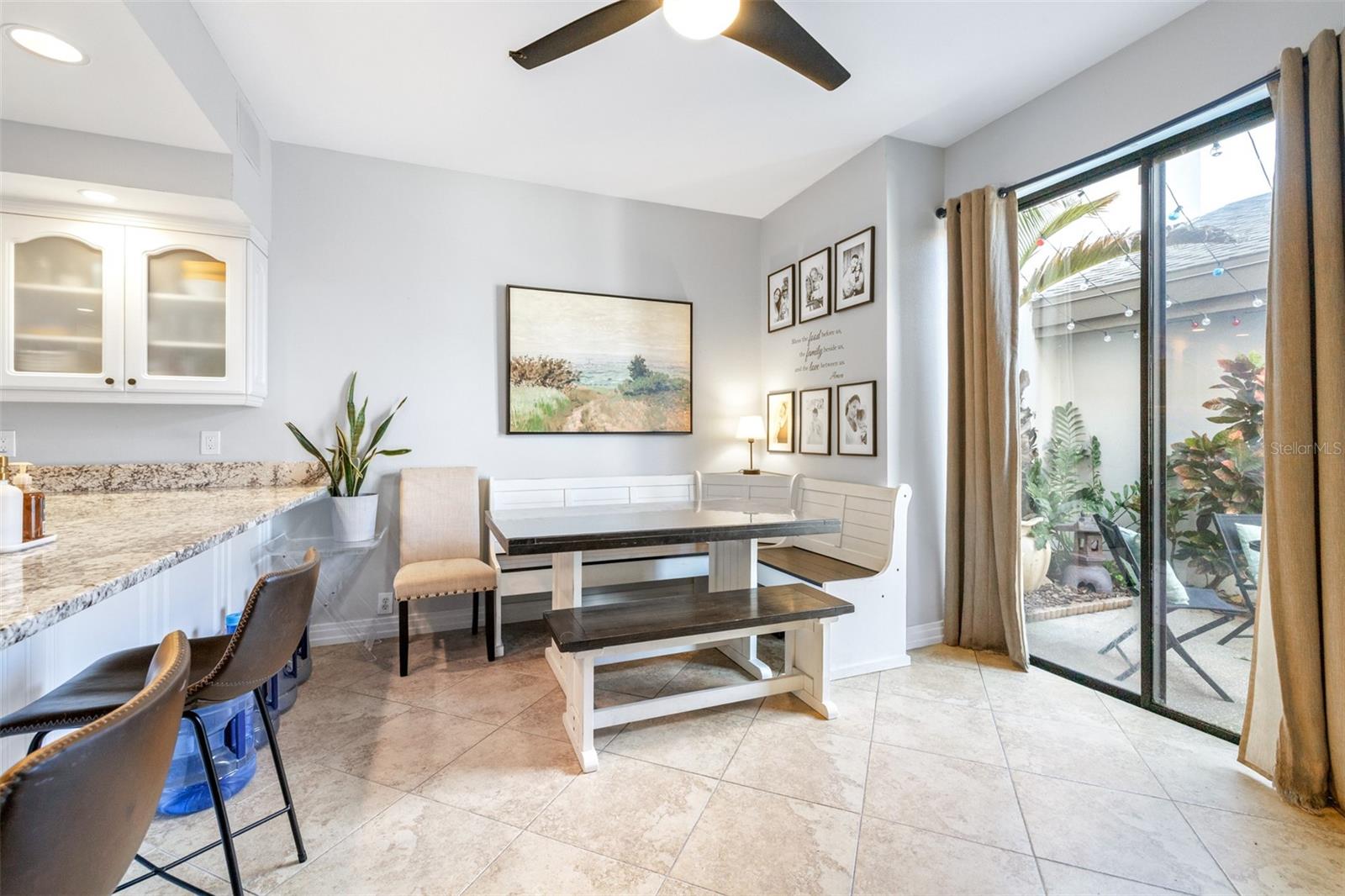 LANDMARK OAKS CONDO - Residential