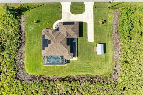 A home in PORT CHARLOTTE