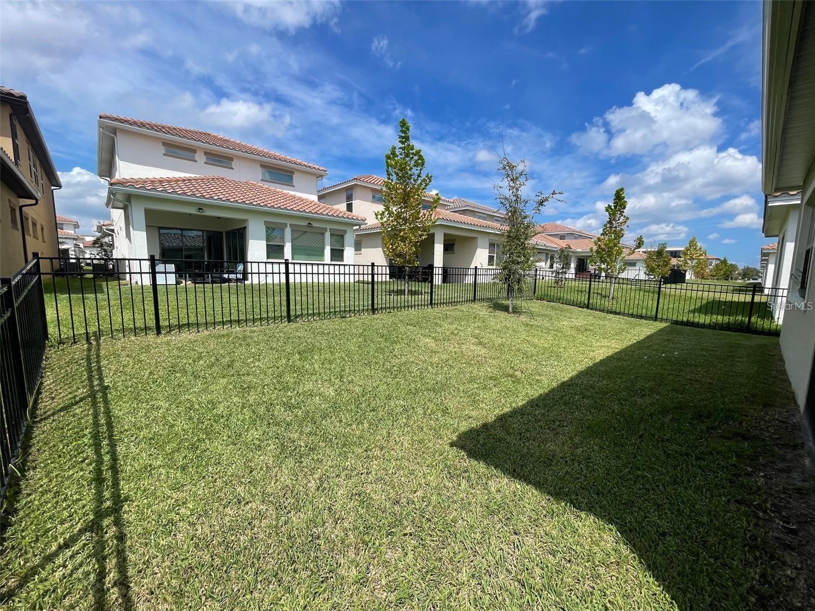 EAGLE CREEK - Residential