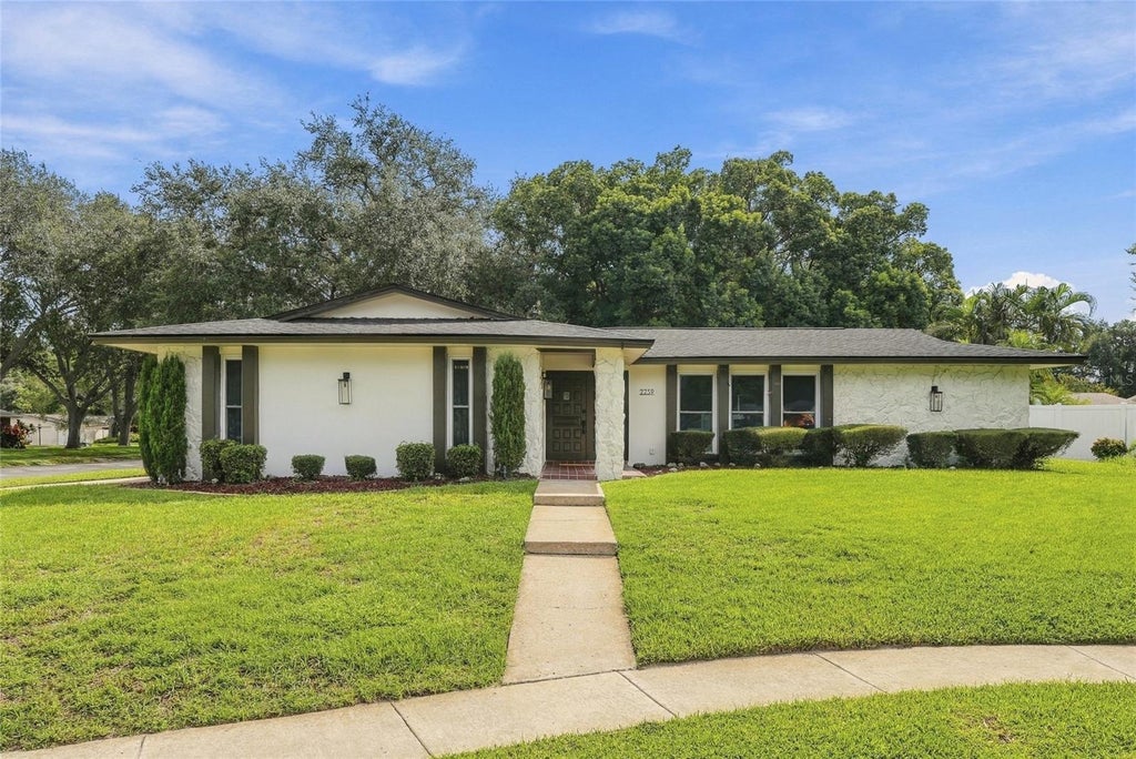 Photo of 2259 El De Oro Circle, Clearwater, FL 33764 (MLS # TB8548384)