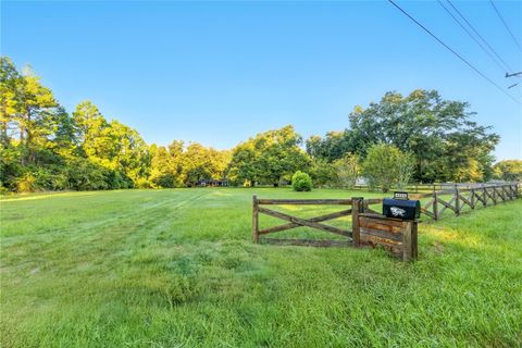 Tiny photo for 4030 SE 183rd Avenue Road, Ocklawaha, FL 32179 (MLS # OM707805)