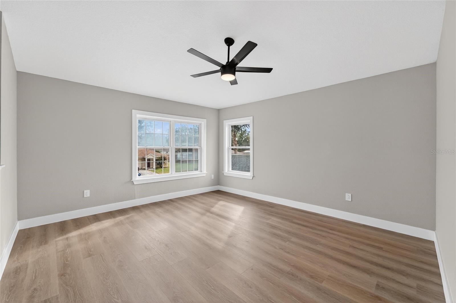 LAKE SHORE RANCH PH I - Residential