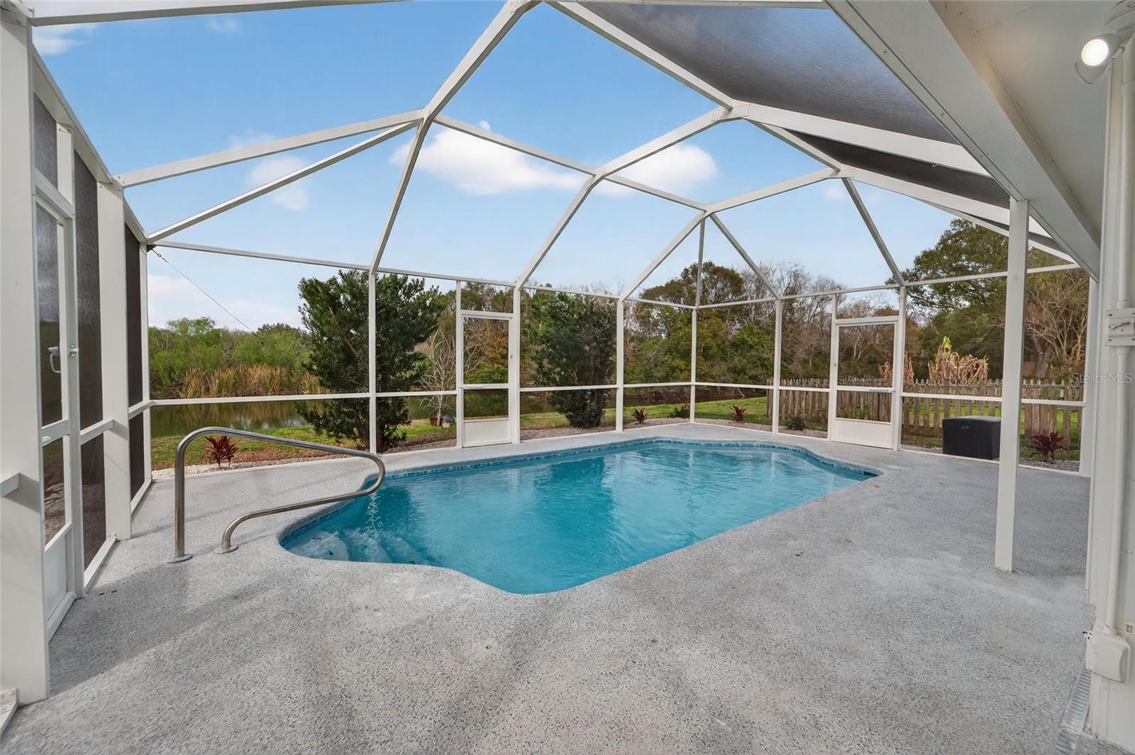 LAKE SHORE RANCH PH I - Residential