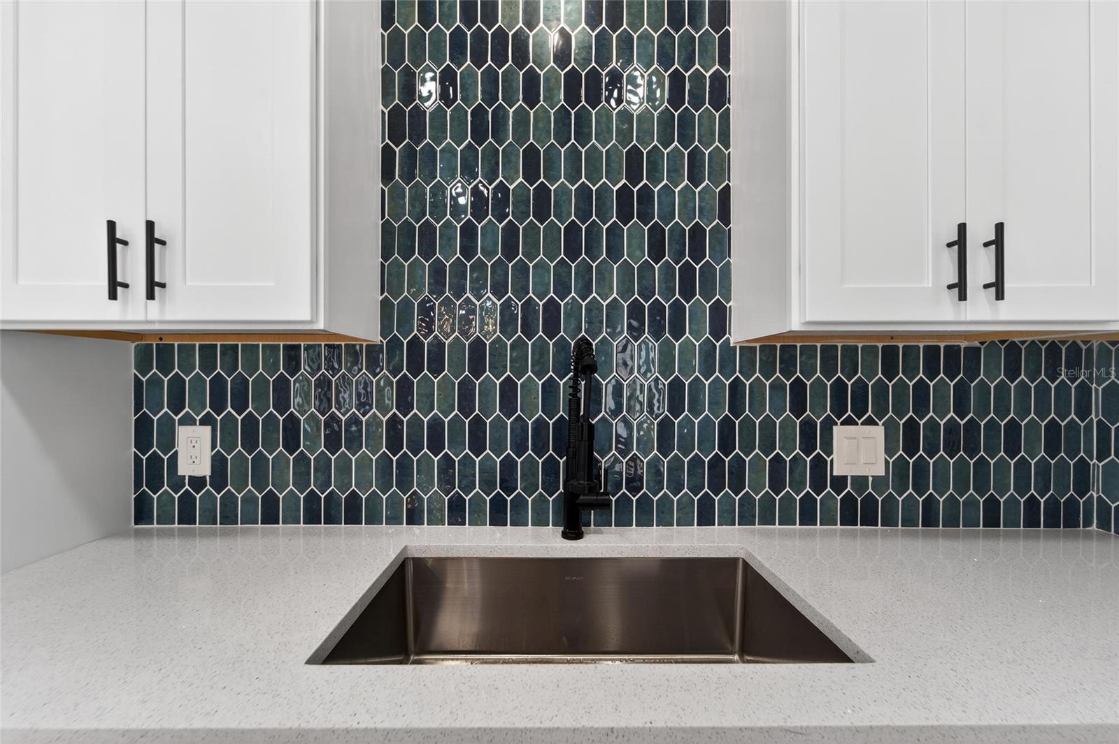 LAKE SHORE RANCH PH I - Residential