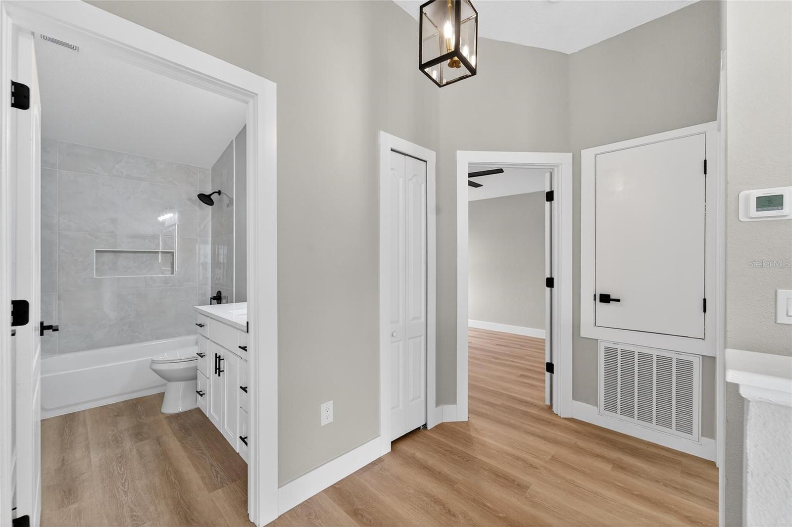 LAKE SHORE RANCH PH I - Residential