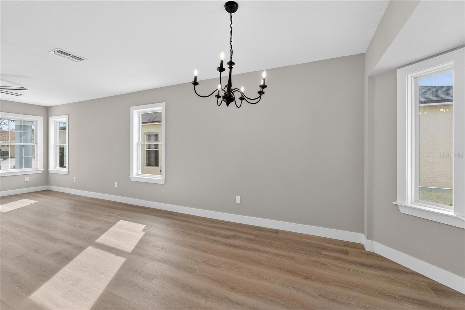 LAKE SHORE RANCH PH I - Residential