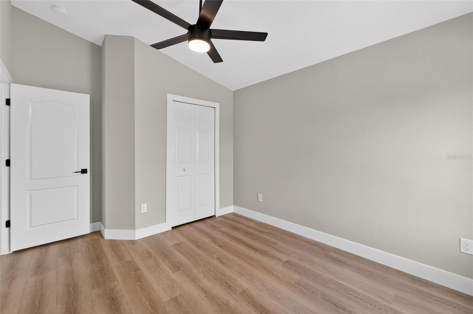 LAKE SHORE RANCH PH I - Residential