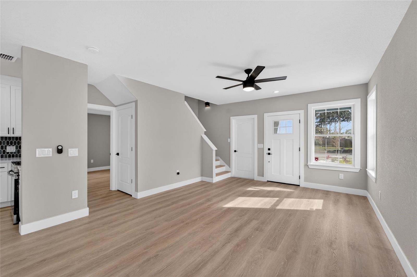 LAKE SHORE RANCH PH I - Residential