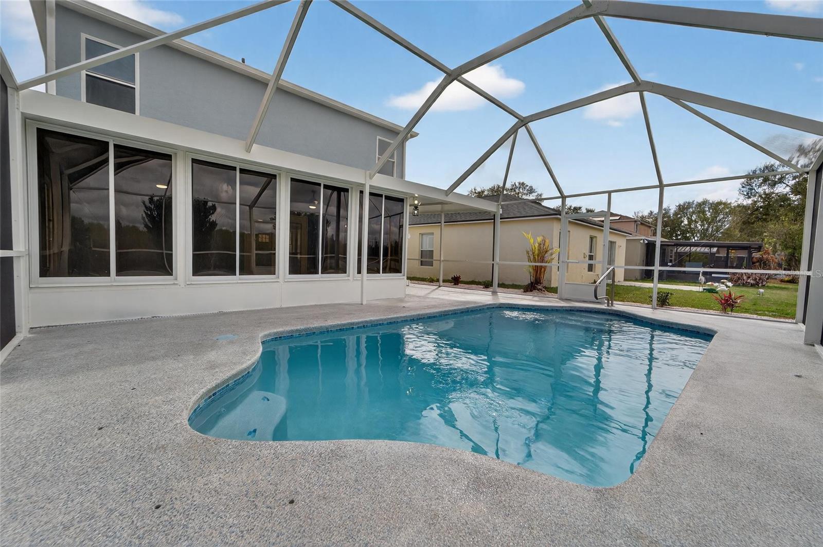 LAKE SHORE RANCH PH I - Residential