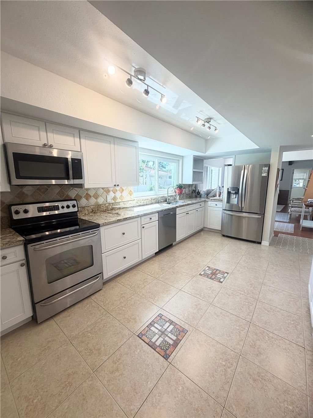 Photo of 7463 Dickens Drive, Sarasota, FL 34231 (MLS # A4683146)