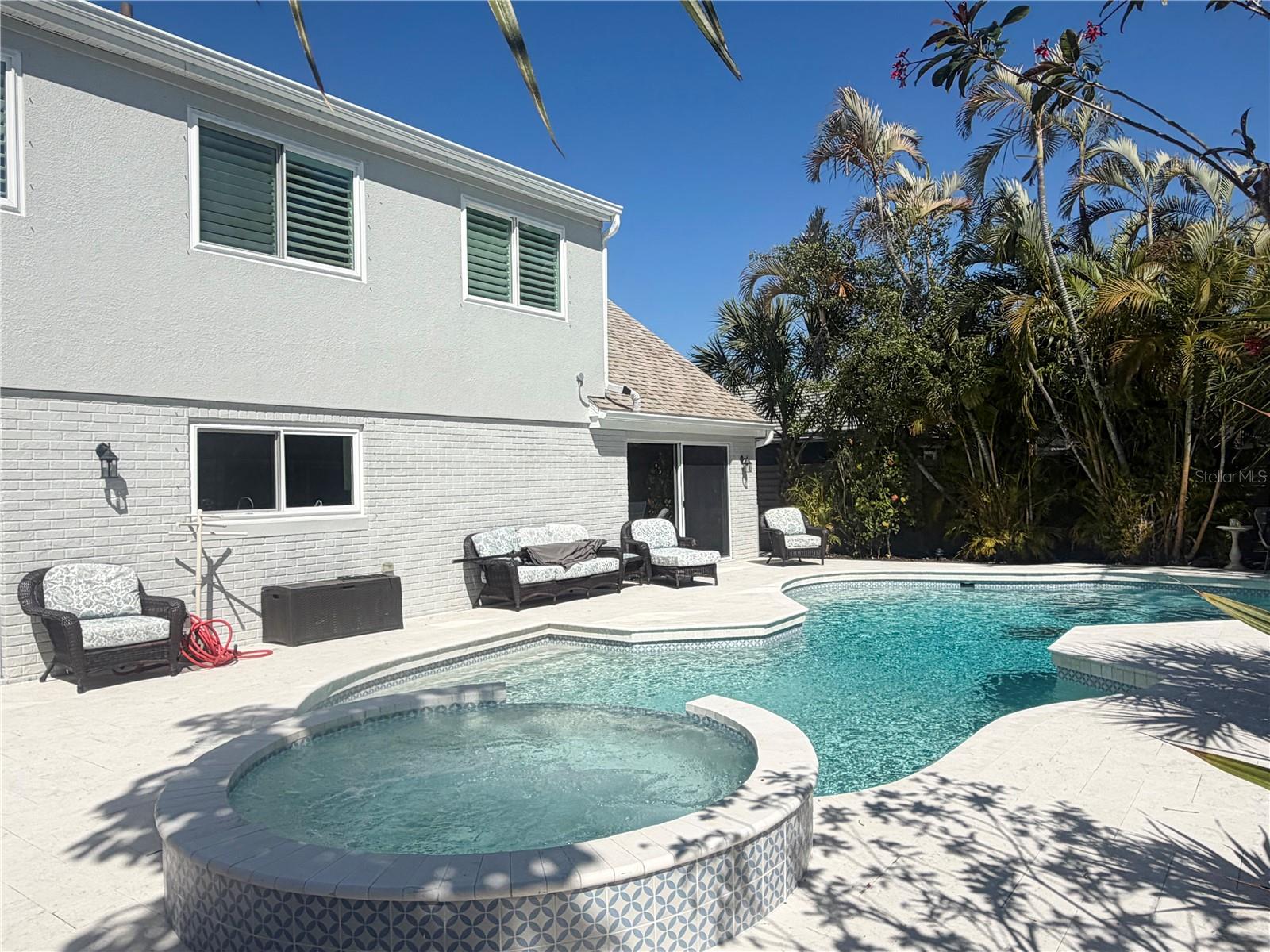 GULF GATE WOODS - Residential