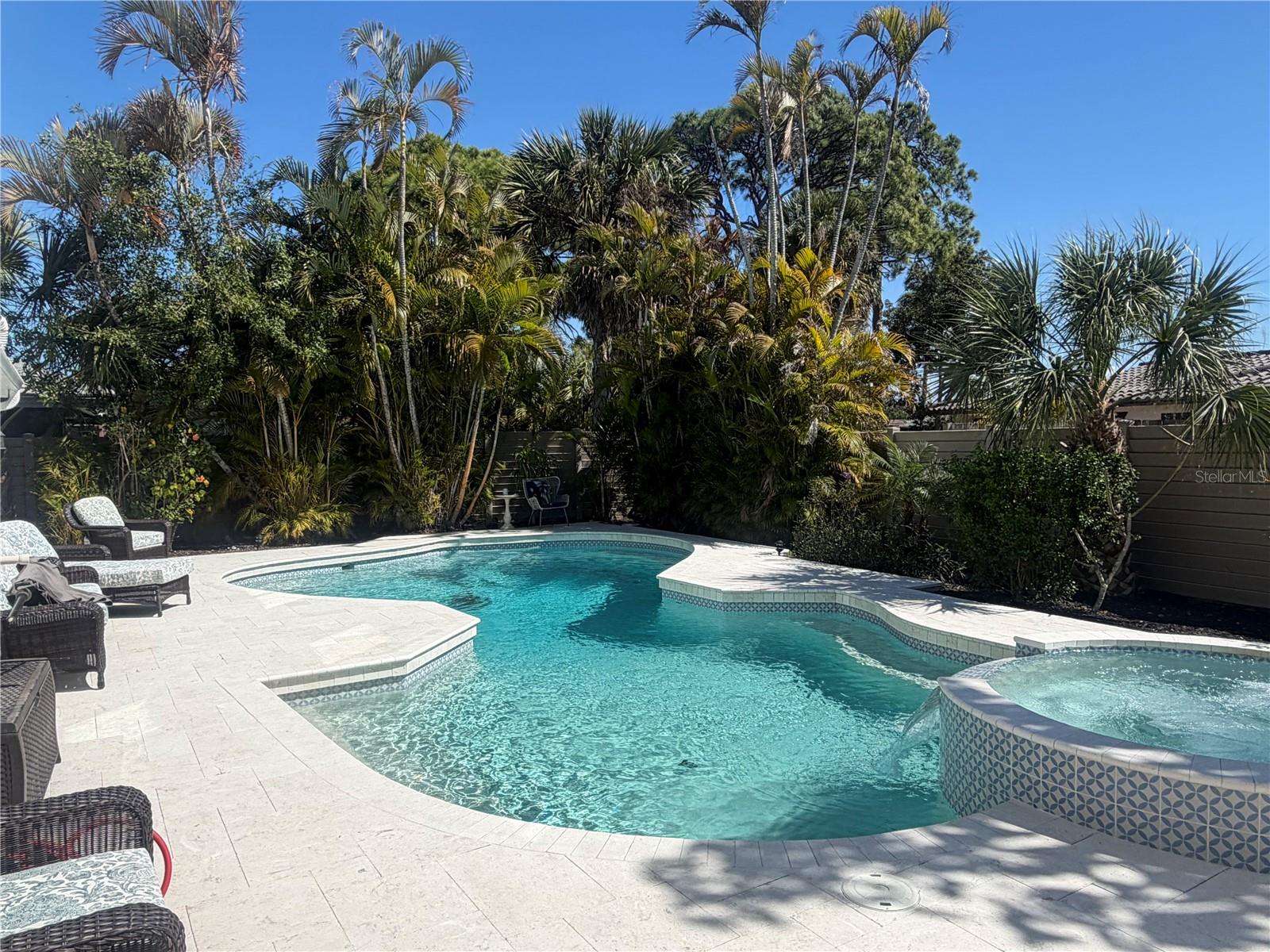 GULF GATE WOODS - Residential