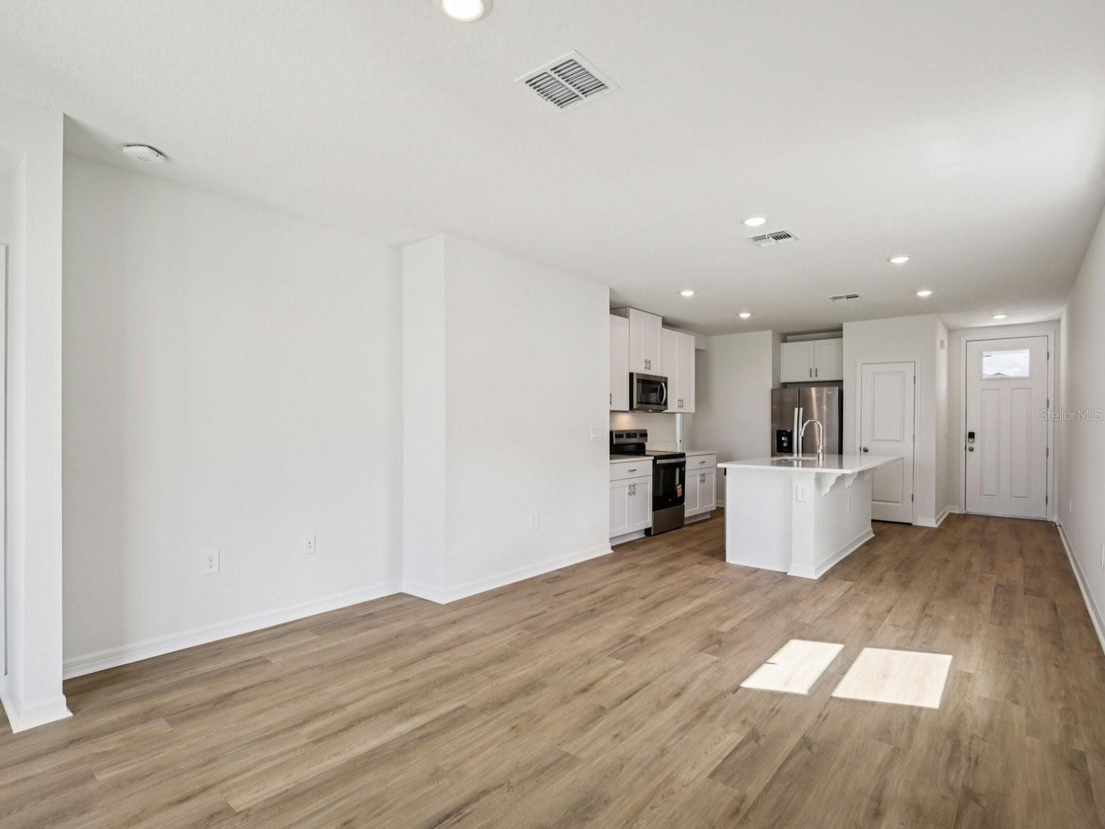 BENTON HILLS - Residential