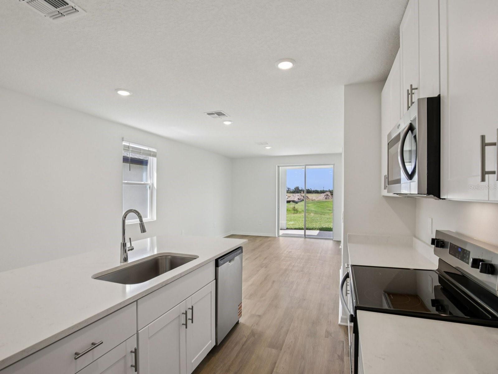 BENTON HILLS - Residential
