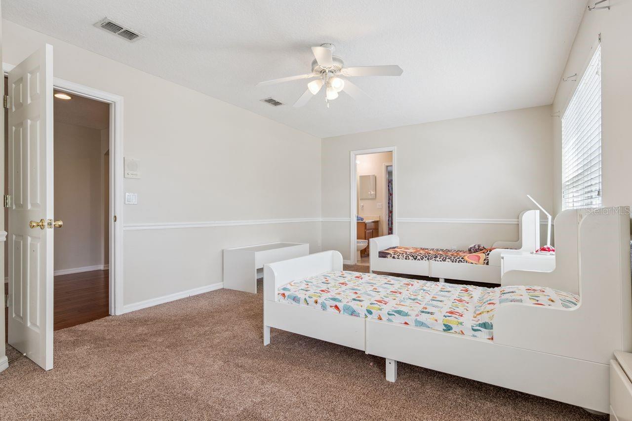 KENMURE - Residential