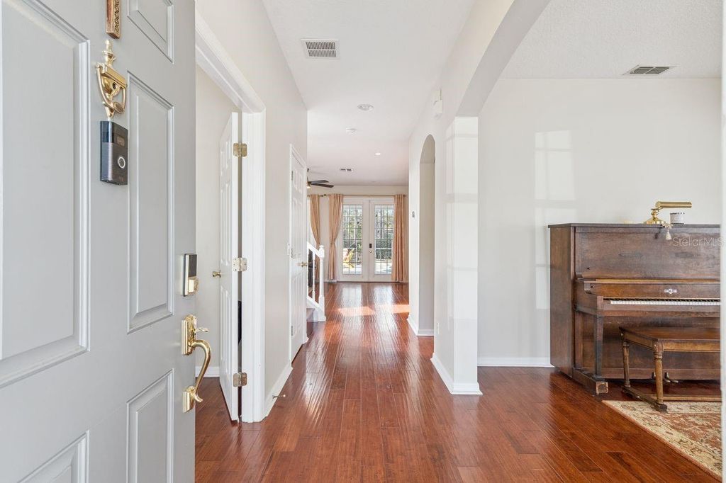 Photo of 7408 Winding Lake Circle, Oviedo, FL 32765 (MLS # O6388206)