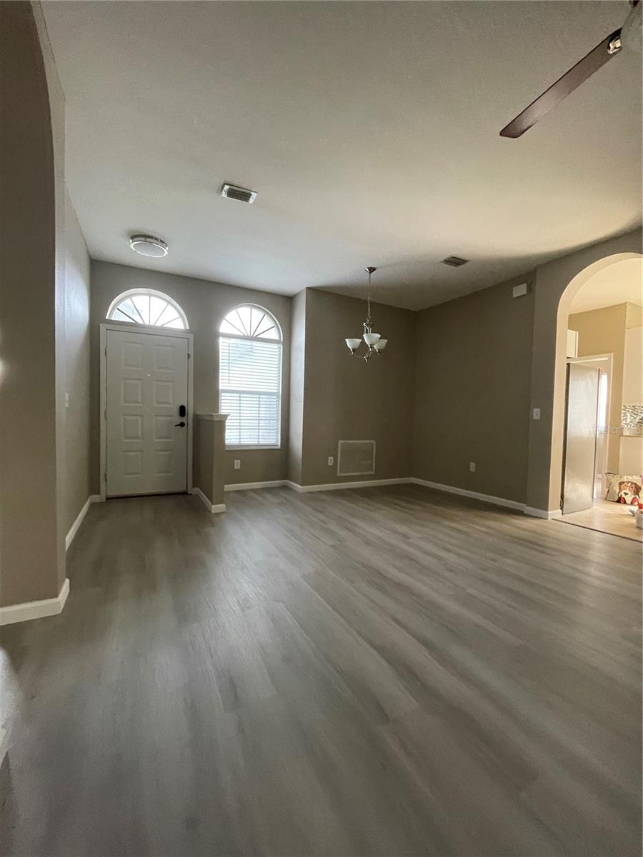 GRAND OAKS PH 2 UN 1 & 2 - Residential Lease