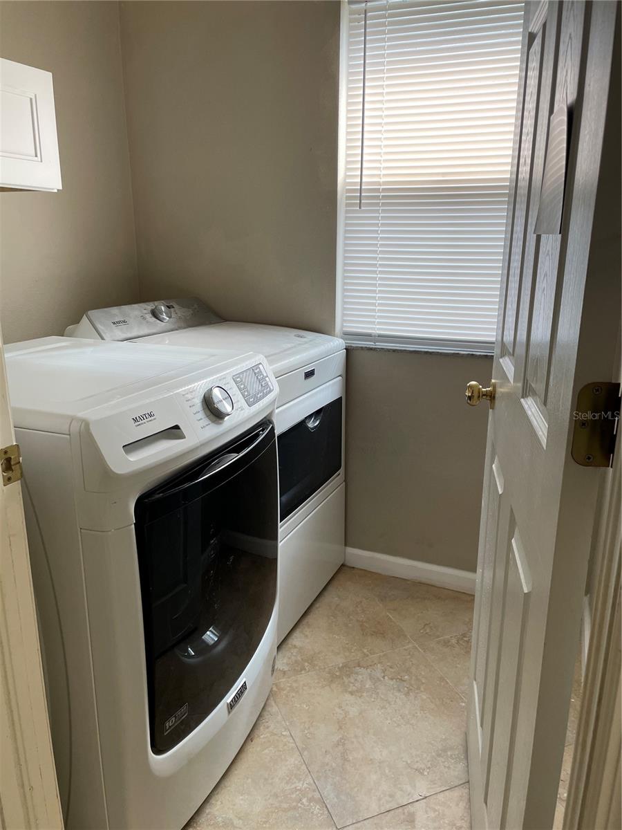 GRAND OAKS PH 2 UN 1 & 2 - Residential Lease