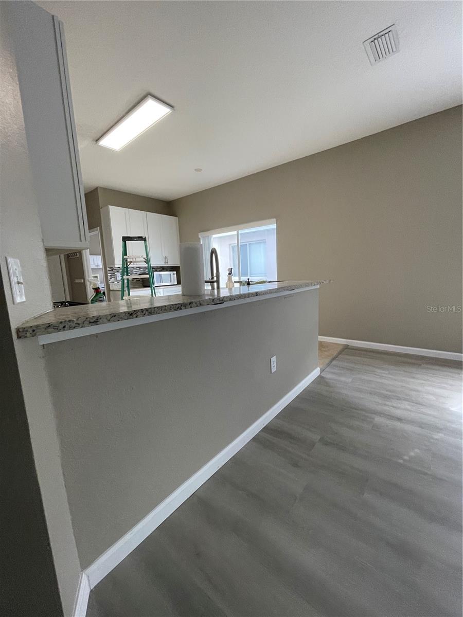 GRAND OAKS PH 2 UN 1 & 2 - Residential Lease