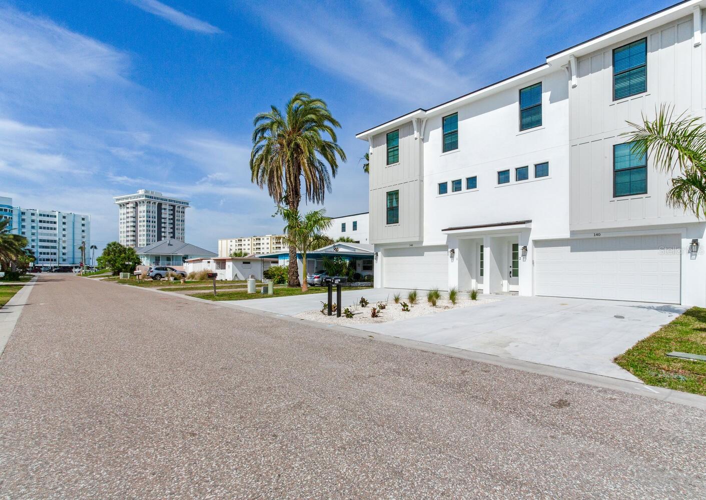 GAY SHORES - Residential Lease